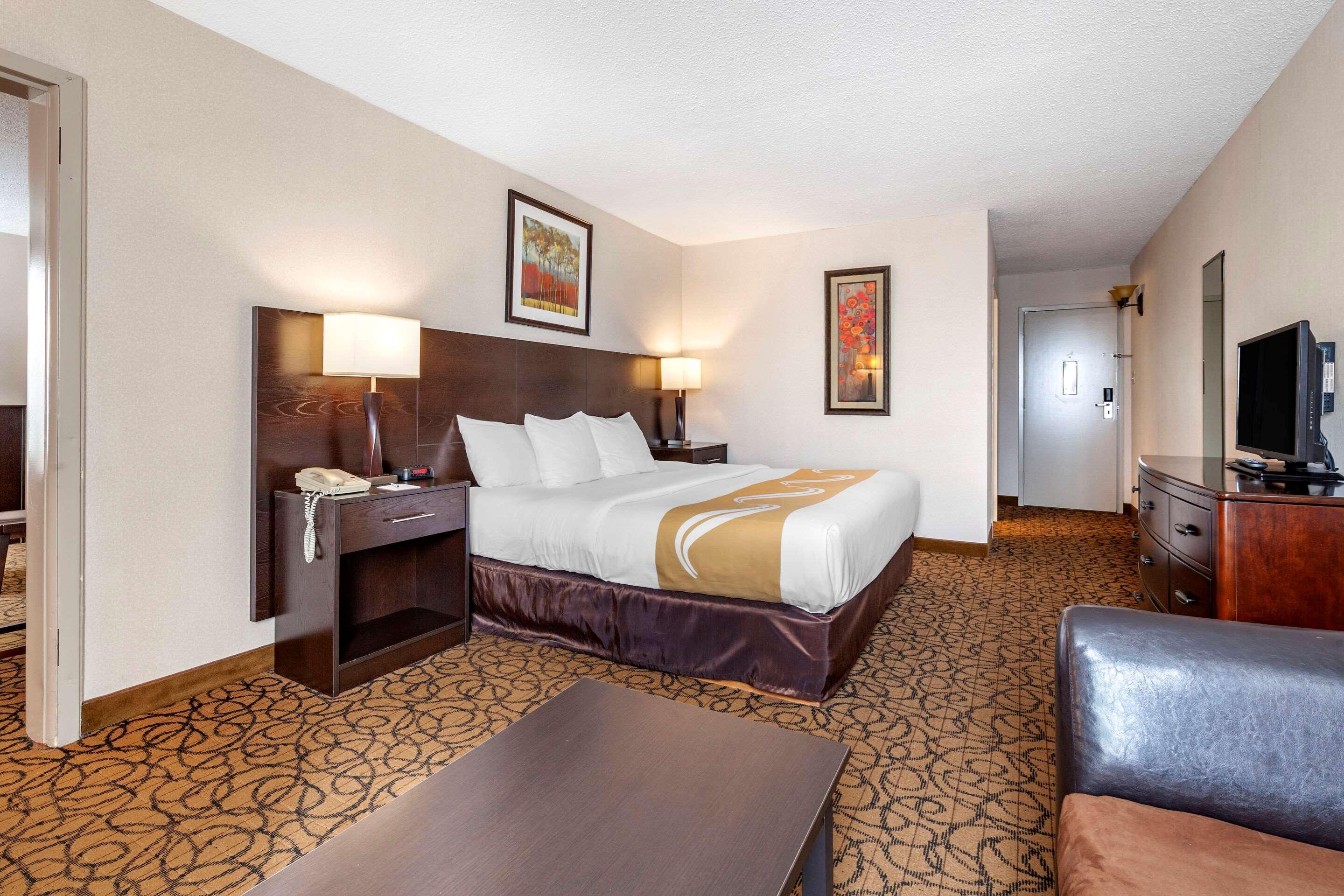 Quality Inn & Suites Escanaba North Екстер'єр фото